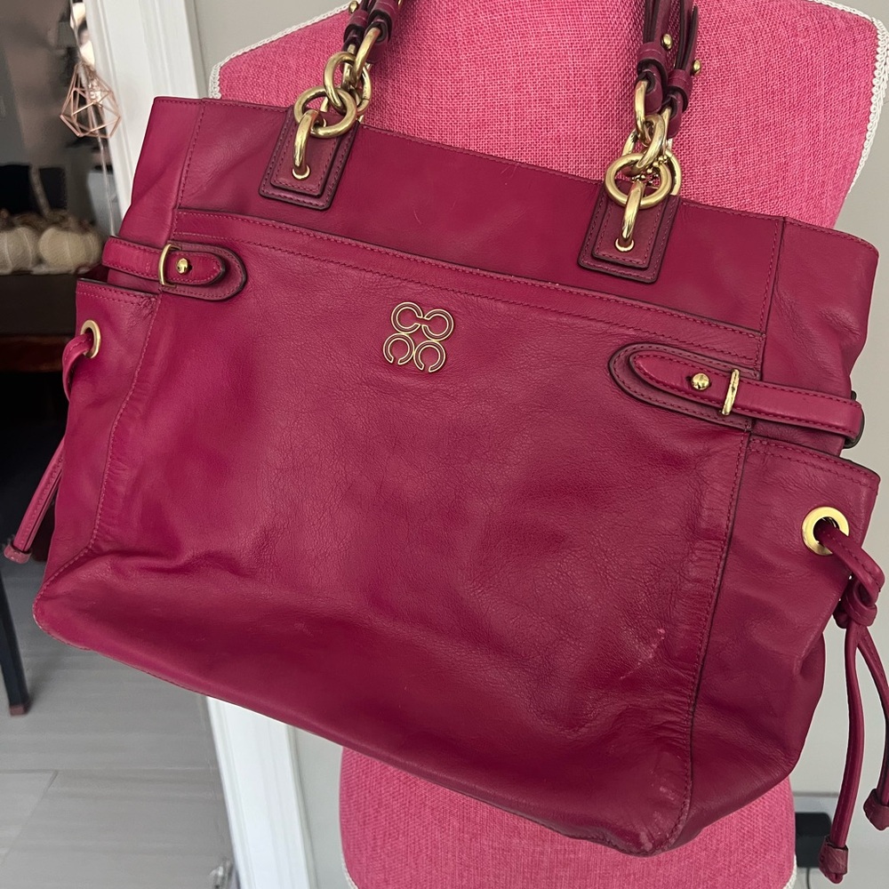 Elegant Pink Leather Tote Bag